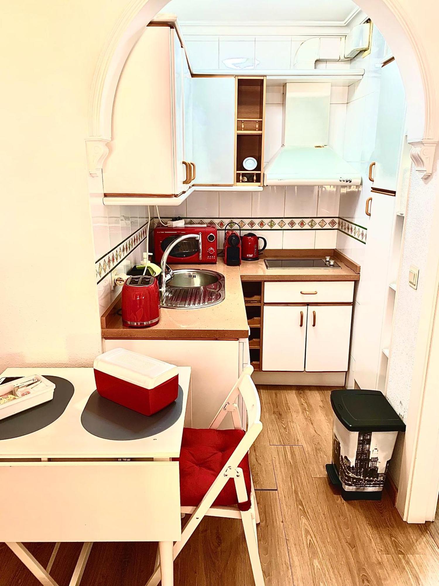 Ana'S Apartment Parking Gratuito Málaga Kültér fotó